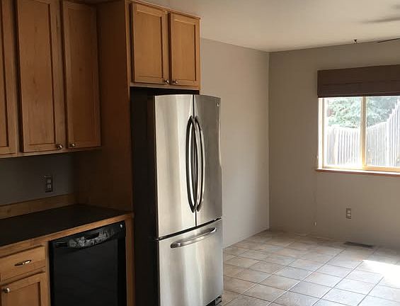 3rd image of 2317 Forest Ave