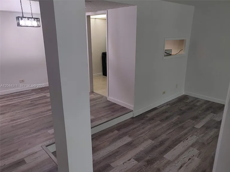 3750 Inverrary Dr #2Q — Photo 13
