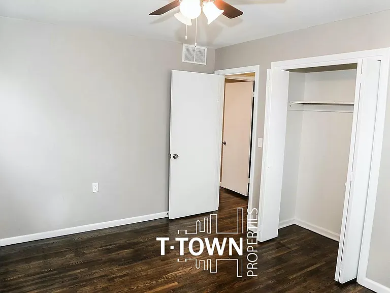 5966 E 27th Pl — Photo 12