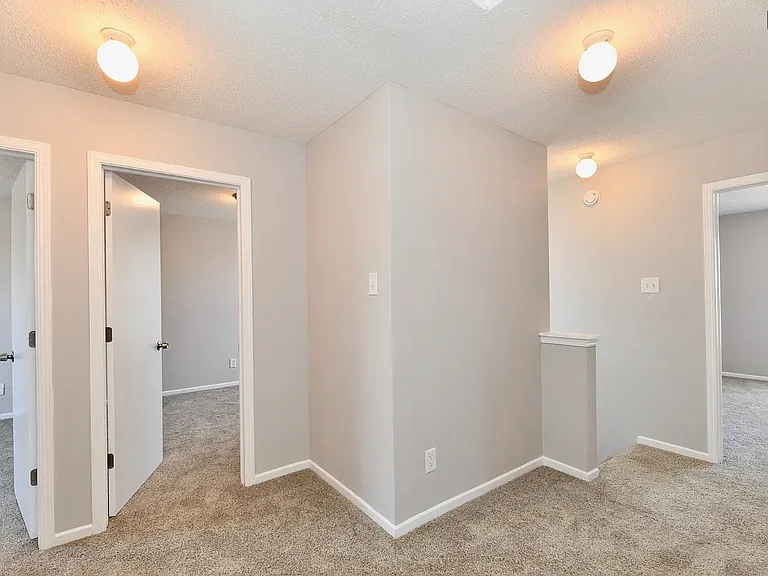 8030 Cork Bend Ln — Photo 29