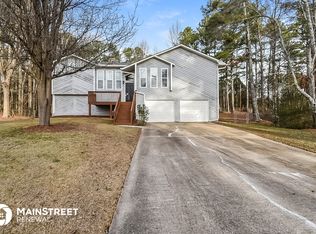 2971 Oak Mont Dr, Douglasville, GA 30135