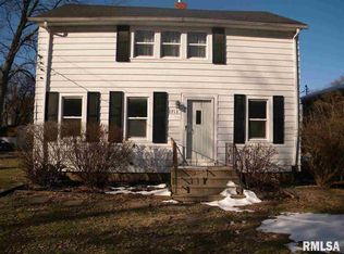 2913 4th St #A, East Moline, IL 61244