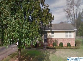 4004 Nelson Dr NW, Huntsville, AL 35810