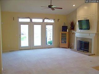 3rd image of 3005 Country Club Cir