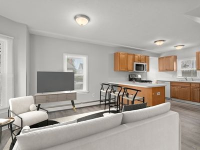 78-82 3rd St, Lowell, MA, 01850