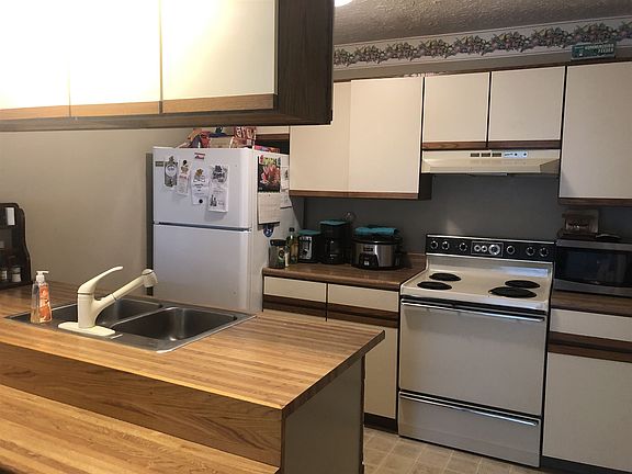 5th image of 1213 Clarinet Blvd E #1213