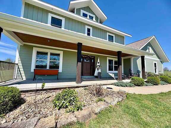 2nd image of 2393 Stony Run Rd