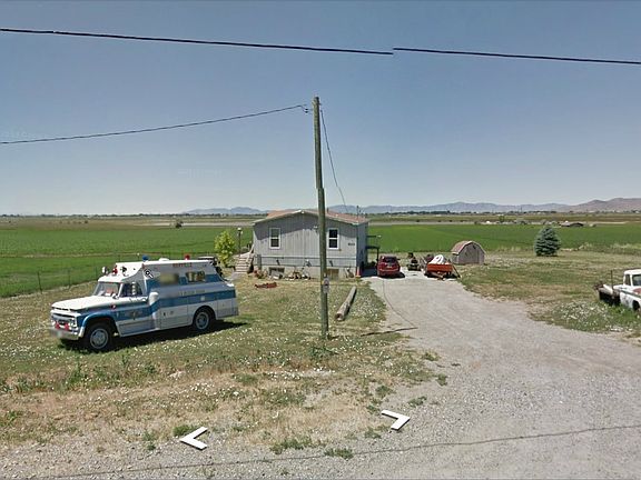 2nd image of 5225 N Highway 38