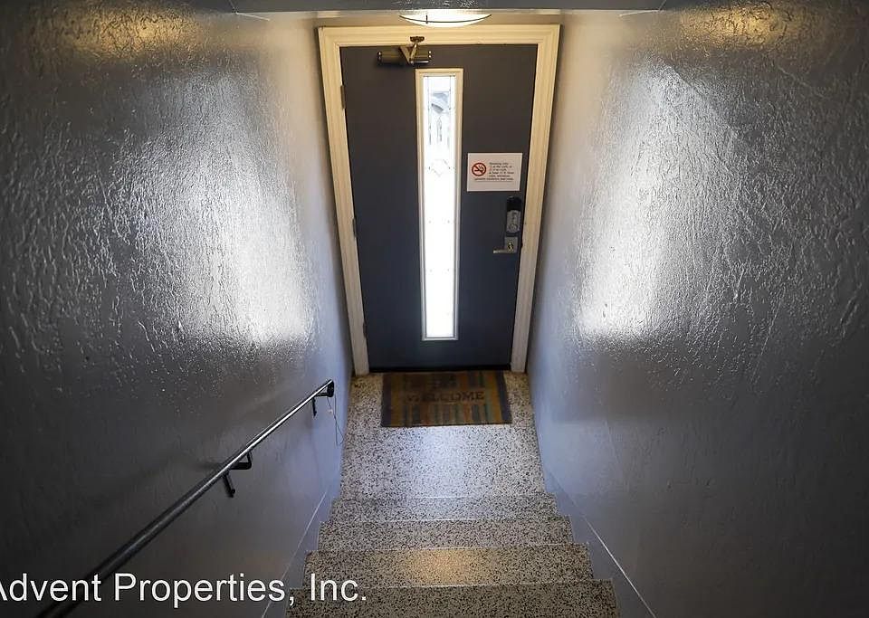 1st image of 730 Anza St APT 1