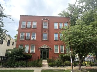 4006 W Warwick Ave APT 3W, Chicago, IL 60641