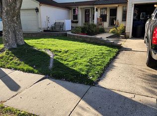 53 Southgate Dr, Mount Laurel, NJ 08054