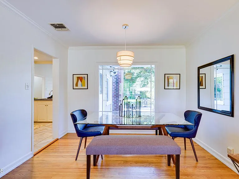 4837 Crown Ave — Photo 24