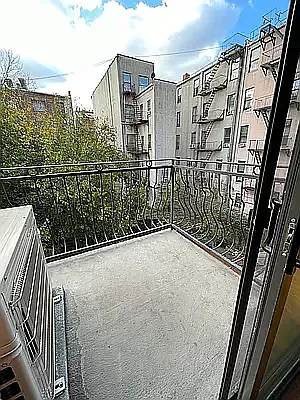 Rented by Compass | media 4