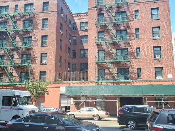 530 E 159th Street #1, Bronx, NY 10451