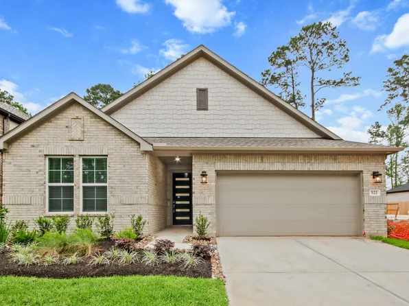 522 Tawny Rim Dr, Willis, TX 77318