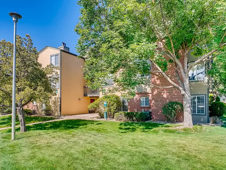 Loretto Heights — Photo 31