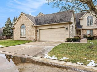 16929 Boulder Way, Macomb, MI 48042