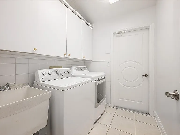 13902 Captains Reef Ct — Photo 36