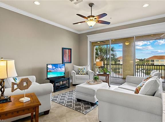 3rd image of 10380 Glastonbury Cir APT 202