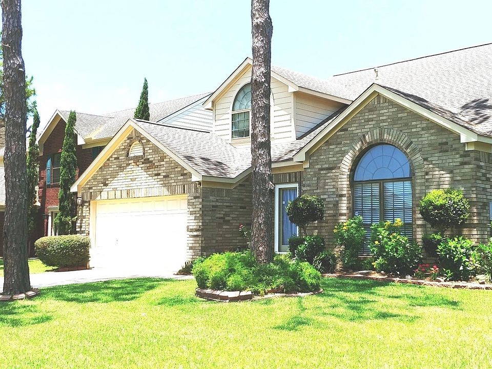 1st image of 2032 Spinnaker Dr