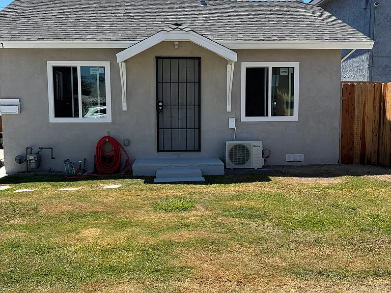 12437 Rose Ave — Photo 1