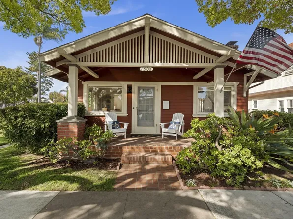 1305 9th St, Coronado, CA 92118