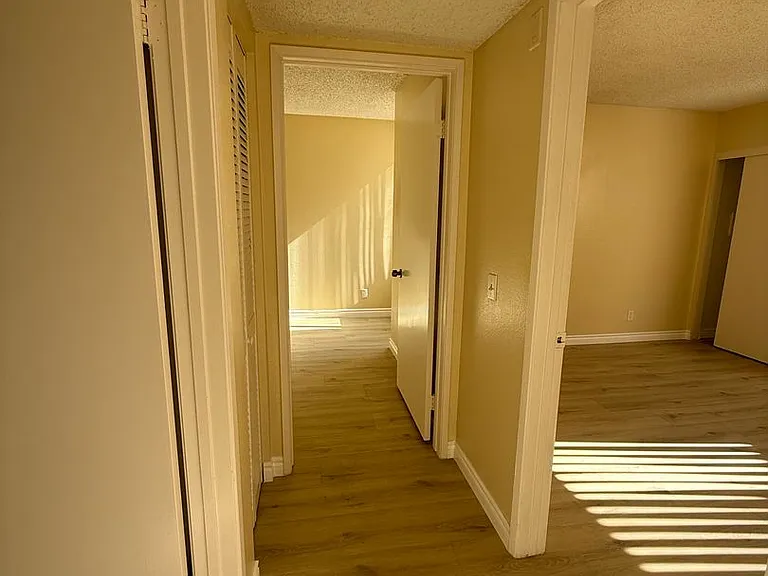 807Bunk — Photo 7