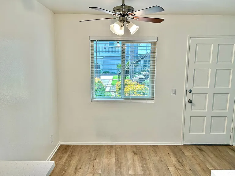 Monte Vista Townhomes — Photo 28