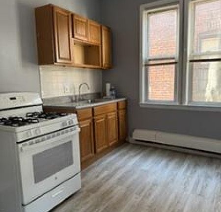4th image of 43 High St APT 12
