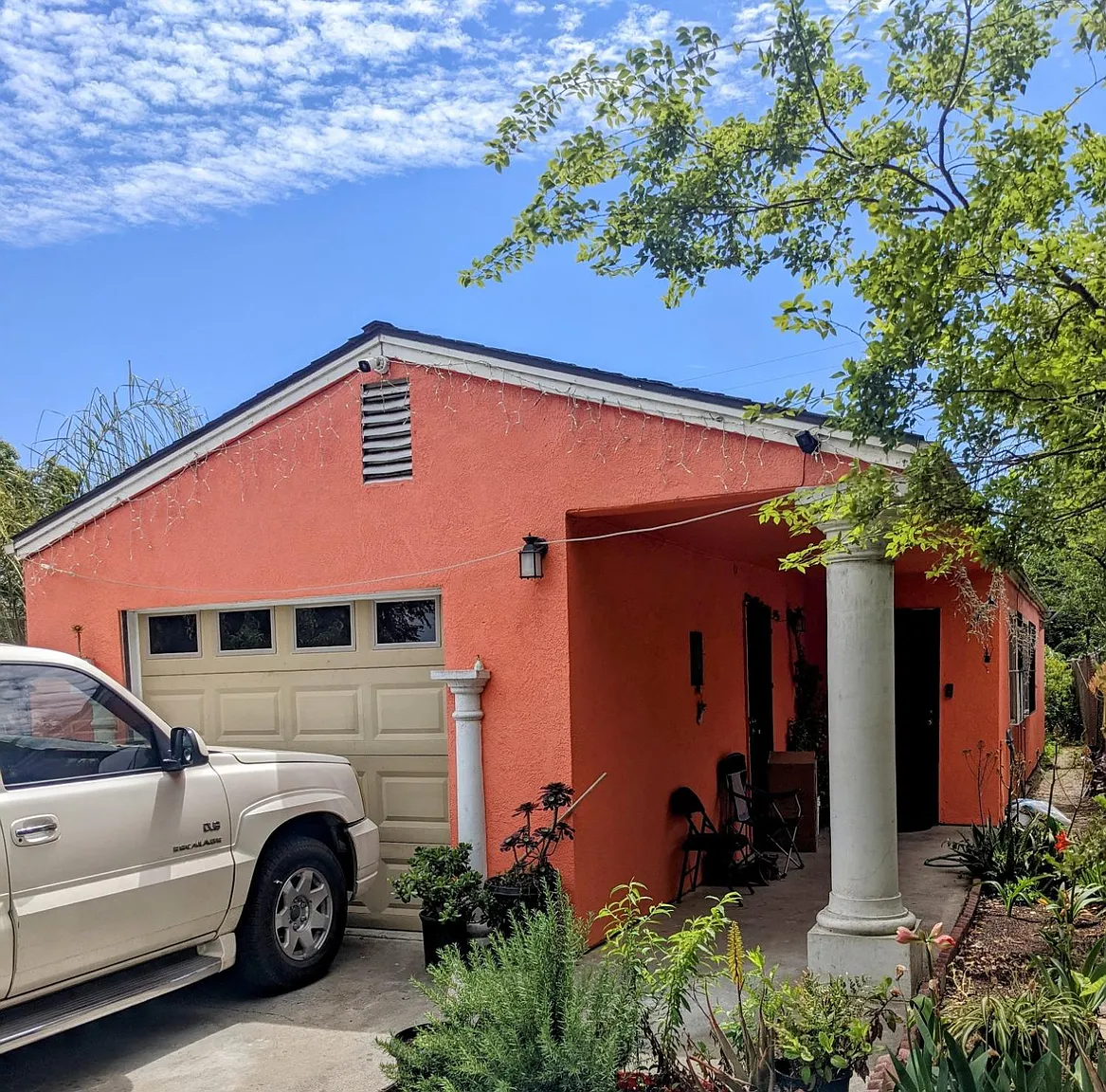 2378 E Sonora St photo 1