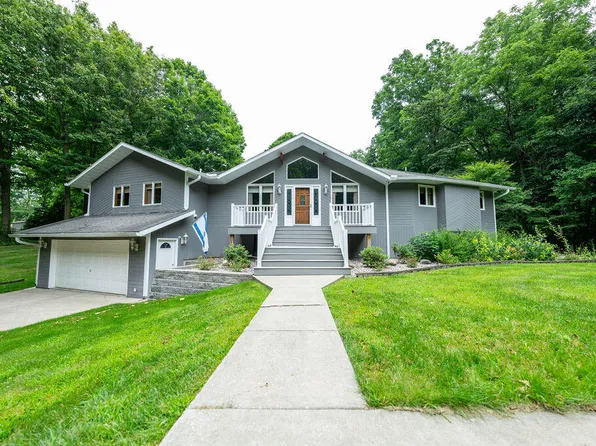 471 E 830 N, Valparaiso, IN 46383