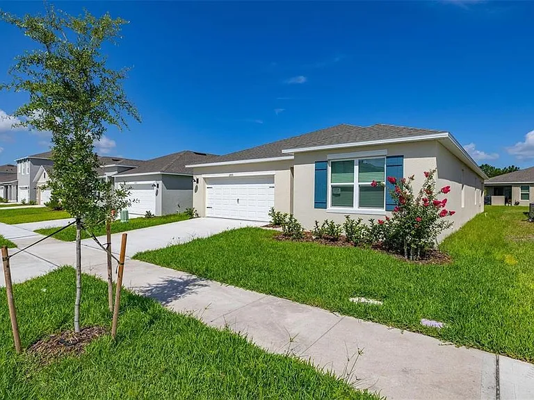 2893 House Finch Rd #A — Photo 4