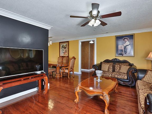 2nd image of 26394 Underwood Ave