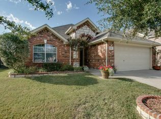 5307 Prairie Ln, Grand Prairie, TX 75052