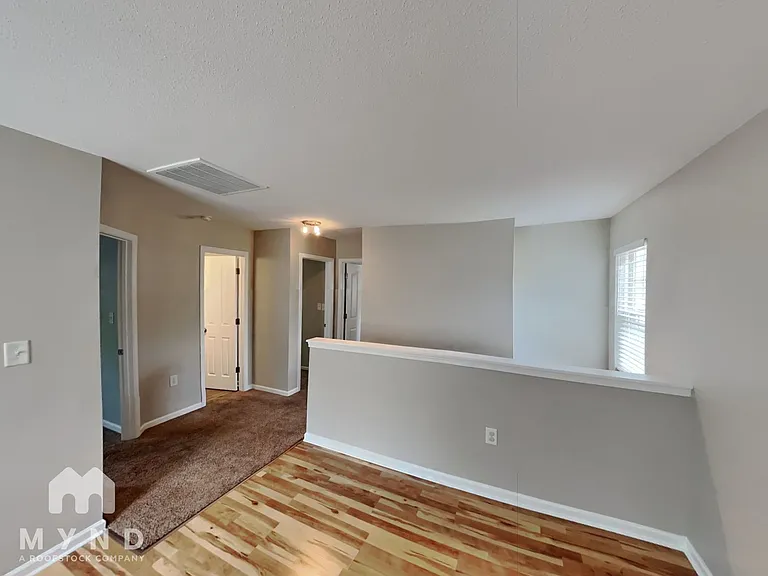 303 Holton Dr — Photo 11