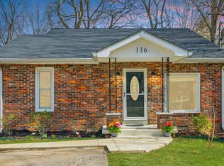 136 Sunset Dr, Mount Juliet, TN 37122