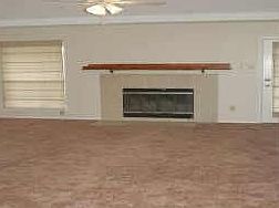 2nd image of 810 Lynn Ann Dr