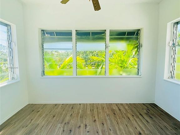 5th image of 3433 Garden Ave APT 9