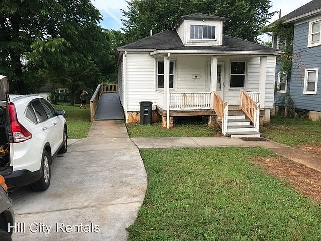 1st image of 2217 Columbia Ave