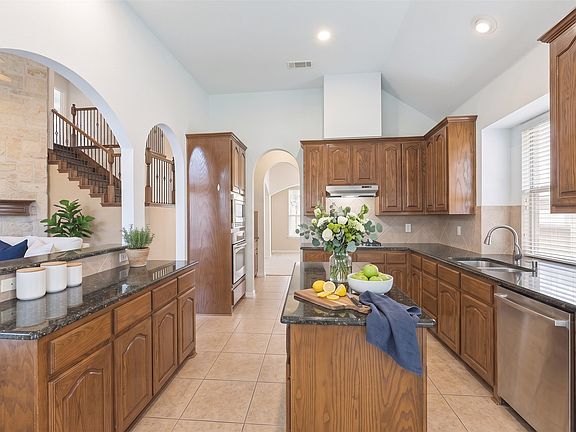 3rd image of 13244 Box Elder Ln
