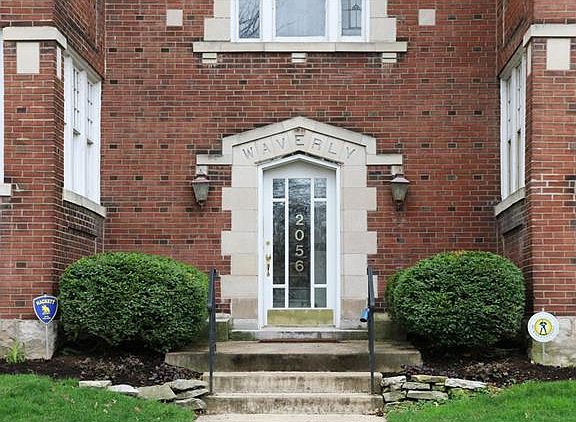 3rd image of 2056 Lafayette Ave APT 1E