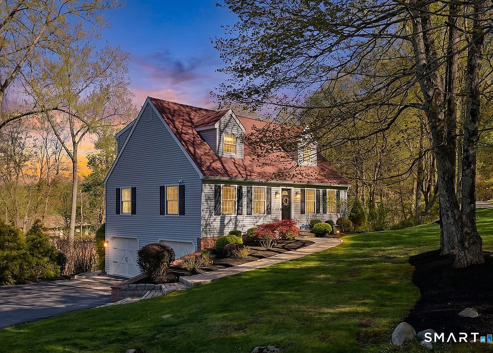 1st image of 19 Evergreen Place