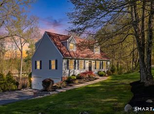 19 Evergreen Pl, Ridgefield, CT 06877
