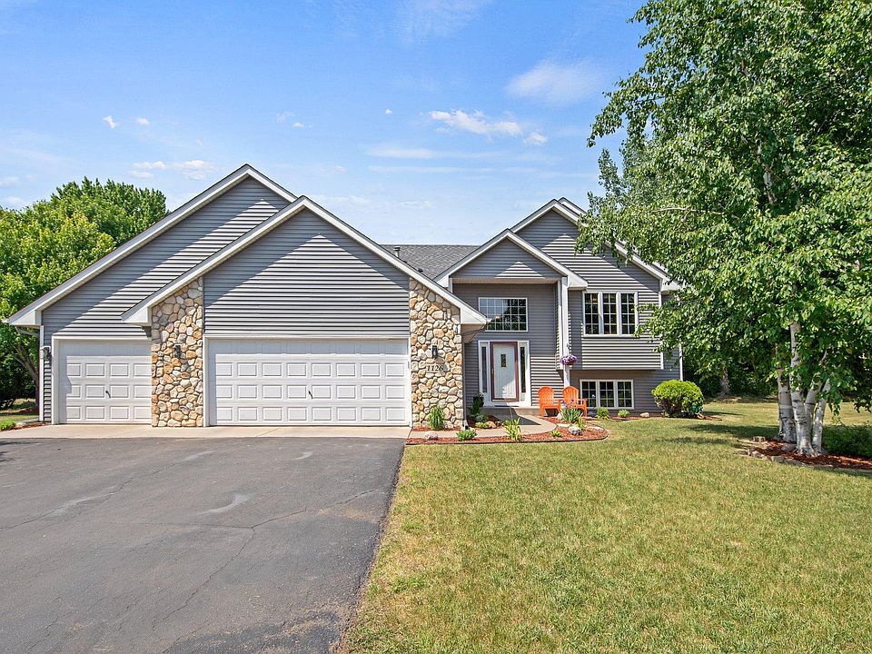 1st image of 1126 Woods Creek Dr