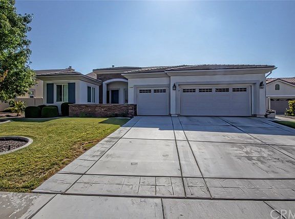 2nd image of 11019 Dandelion Ln
