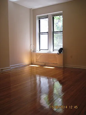 Rented by Magnone Real Estate | media 12