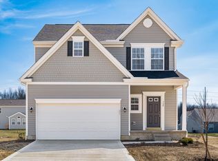 724 Herd Ave, Pataskala, OH 43062