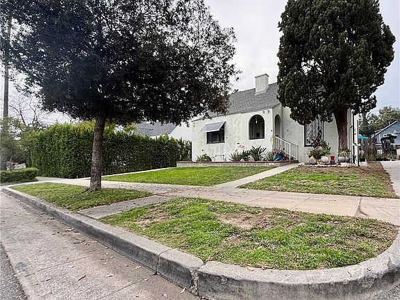 2nd image of 79 N Berkeley Ave