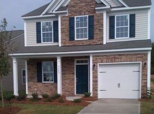 9527 Turning Wheel Dr, Charlotte, NC 28214