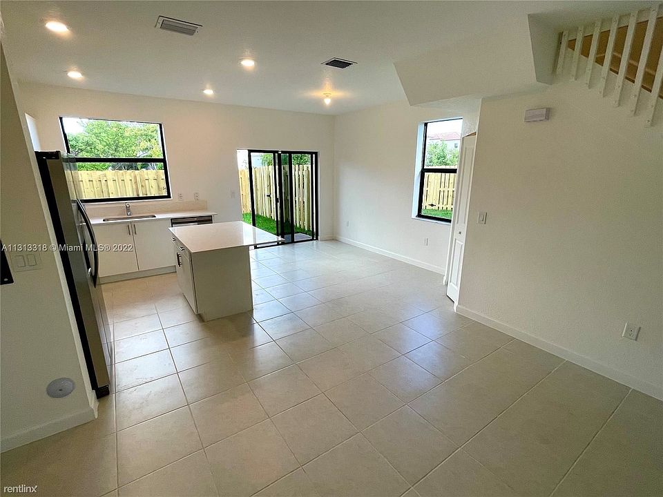 515 NE 208th Ter Miami, FL, 33179 Apartments for Rent Zillow
